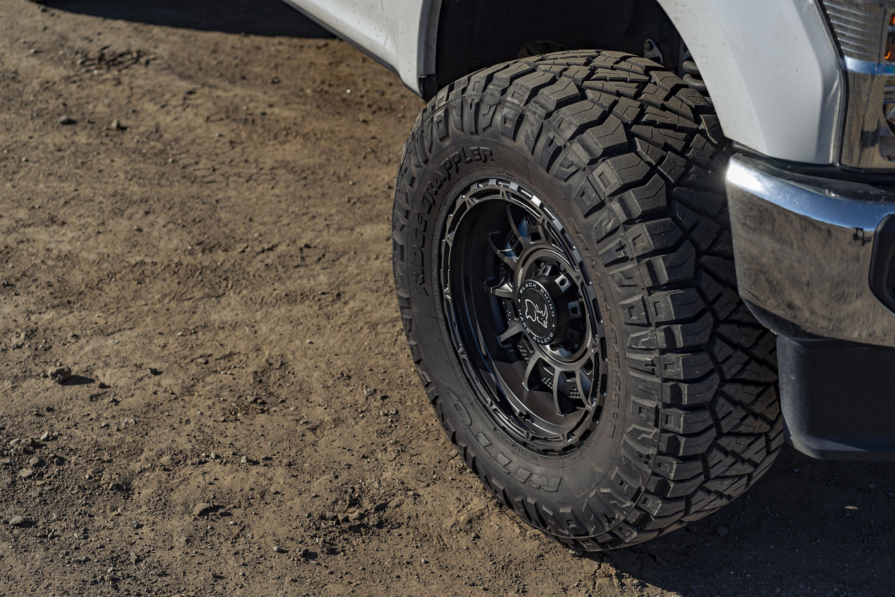 2020 Ford F250 - Black Rhino LEGION - Gray | Wheel Pros